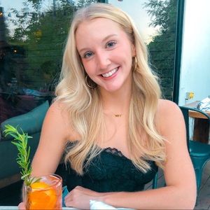 Meet your Posher, Marisa